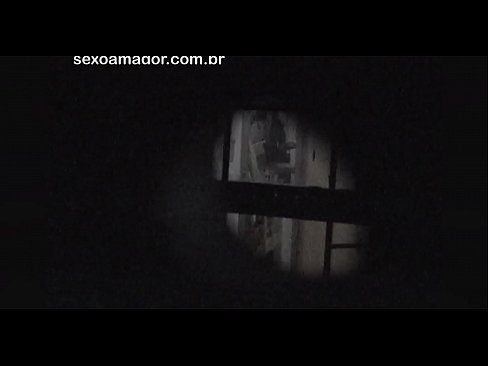 ❤️ Ξανθιά κοπέλα βιντεοσκοπήθηκε κρυφά από ηδονοβλεψία της γειτονιάς κρυμμένο πίσω από κούφια τούβλα ️❌ Πόρνο ❌